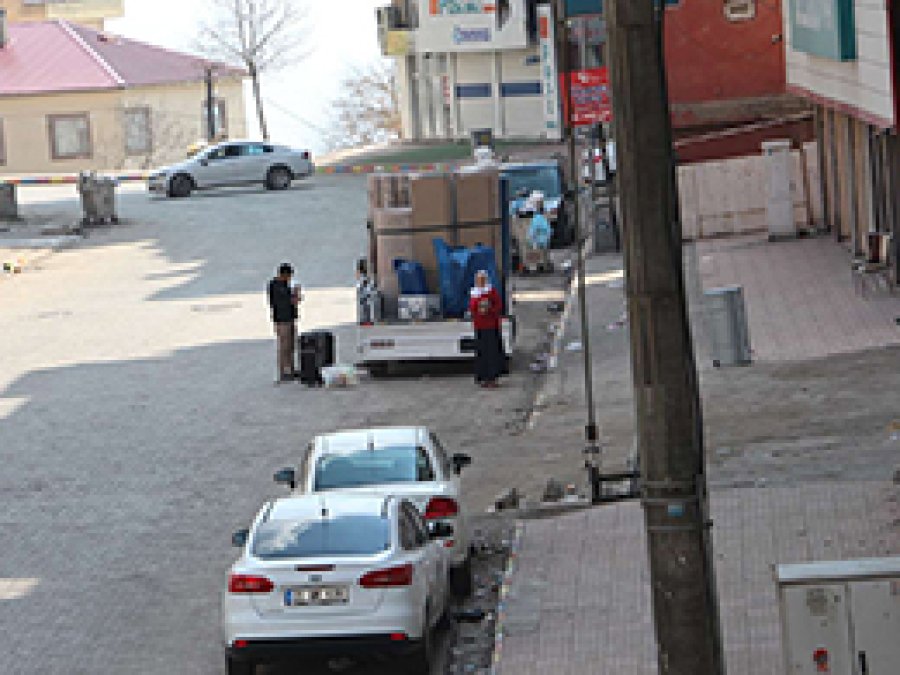 Şırnak'ı terk etmek isteyen sivile ateş açıldı
