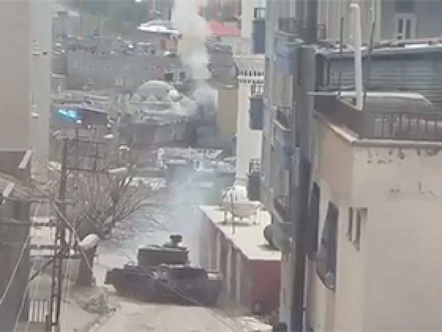 'JÖH Tankla camiyi vurdu' iddiası