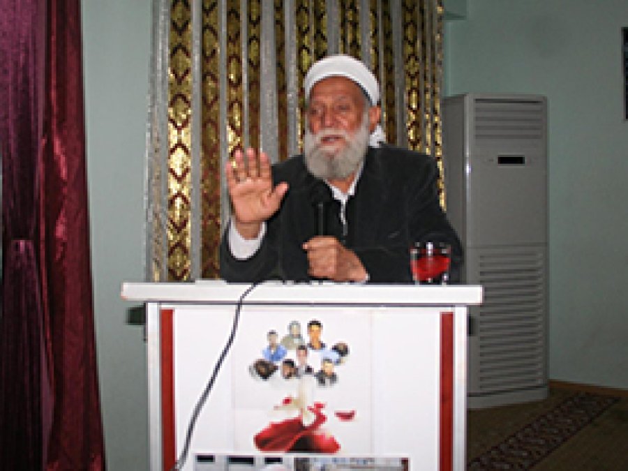Nebi Der, Dünya Mustazaflarını andı