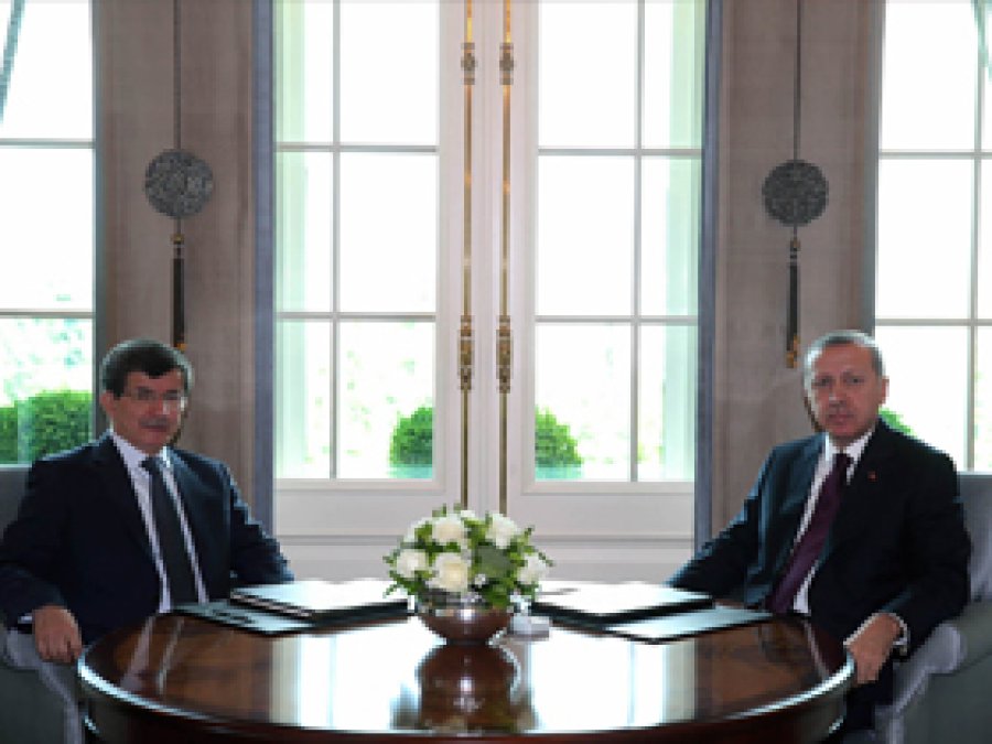 Erdoğan ve Davutoğlu'dan kınama