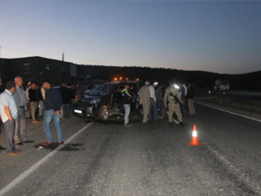 Kutlu Doğum dönüşünde trafik kazası