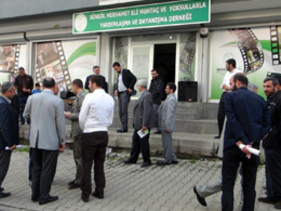 Merhamet Eli yeni hizmet binasına kavuştu