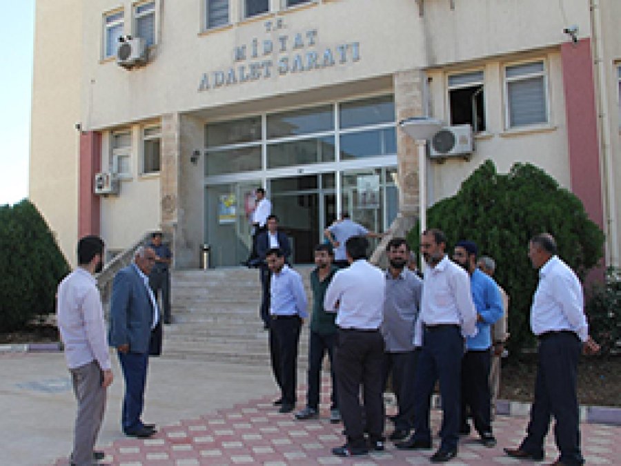 HÜDA PAR'lı şehidlerin davası ertelendi