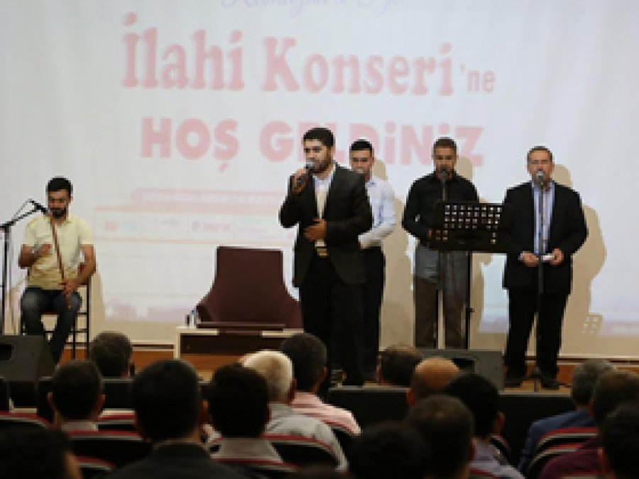 Siirt'te ilahi konseri düzenlendi