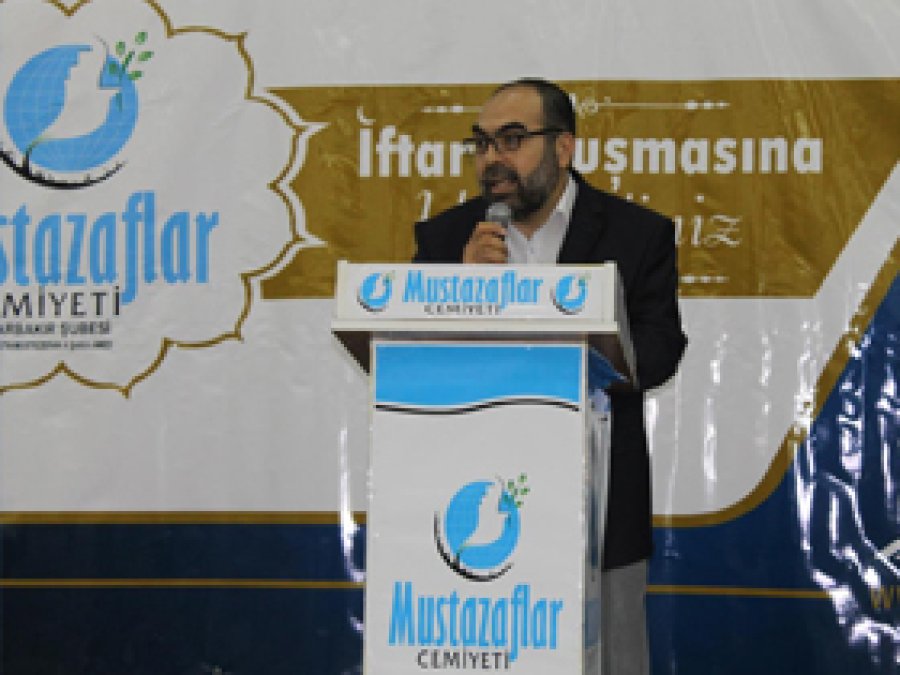Mustazaflar Cemiyeti'nden iftar programı
