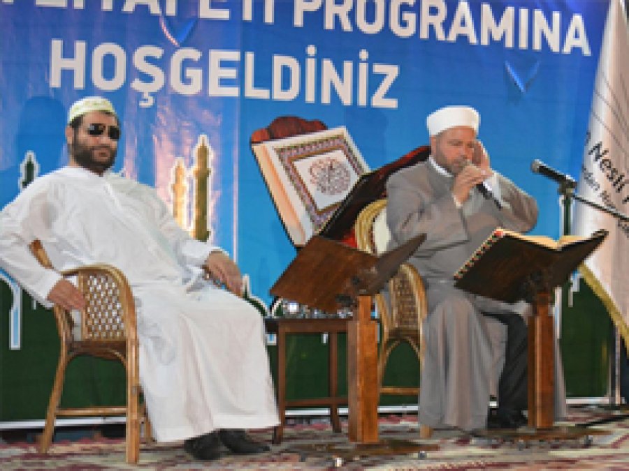 Kur'an Nesli Platformu'ndan Kur'an ziyafeti