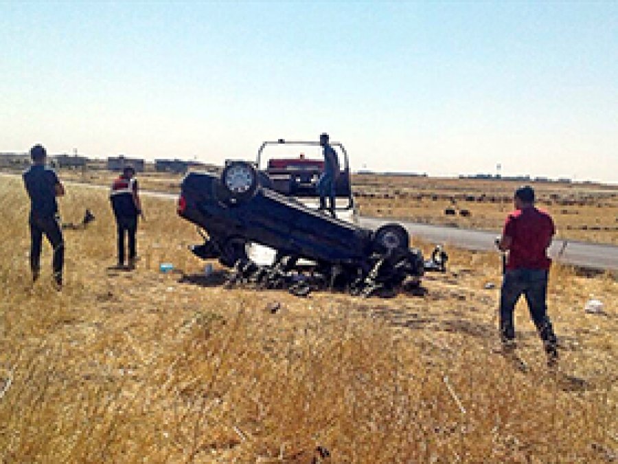 Diyarbakır'da trafik kazası: 1 ölü, 6 yaralı 