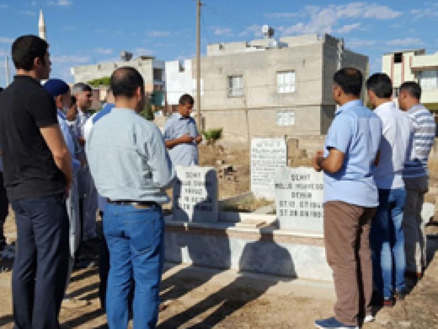 PKK'nin katlettiği âlimler mezarı başında anıldı