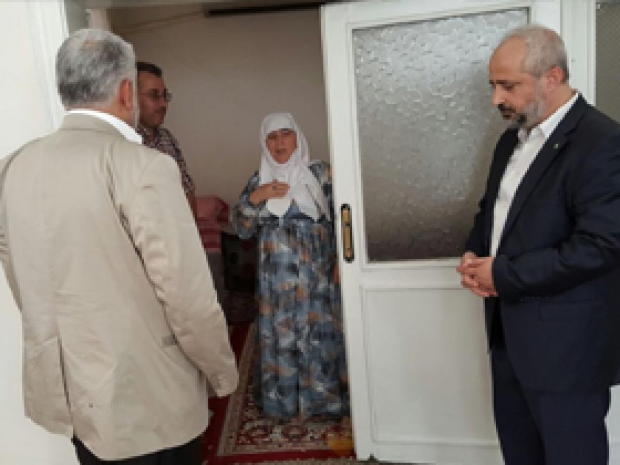 Yapıcıoğlu'nun ziyaretinde duygusal anlar