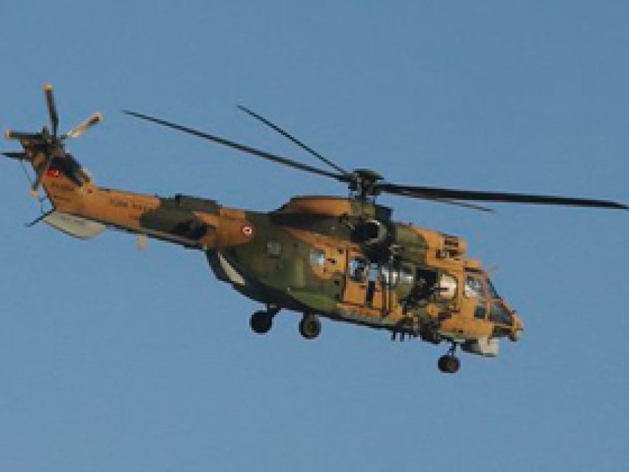 Darbeciler helikopterle Yunanistan'a kaçtı