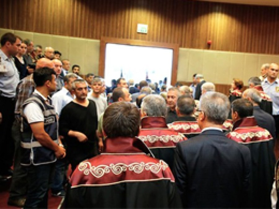 İstanbul'da 110 hakim ve savcı için gözaltı