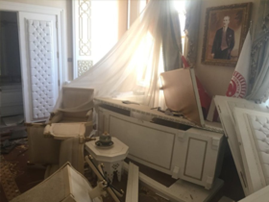 Hasar gören TBMM halka açılacak