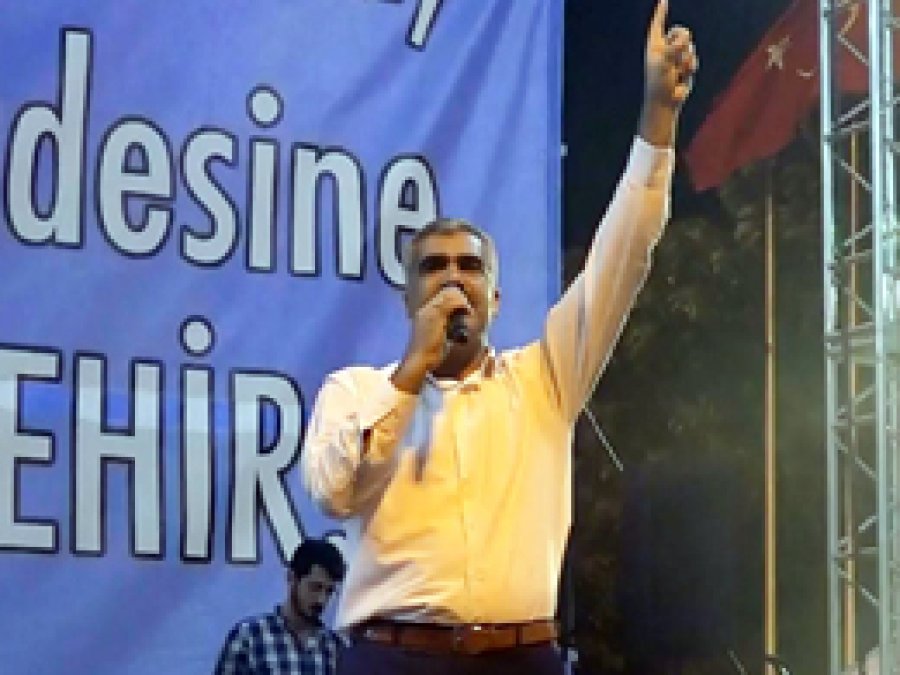 'Binlerce Müslüman Paralel mağduru'