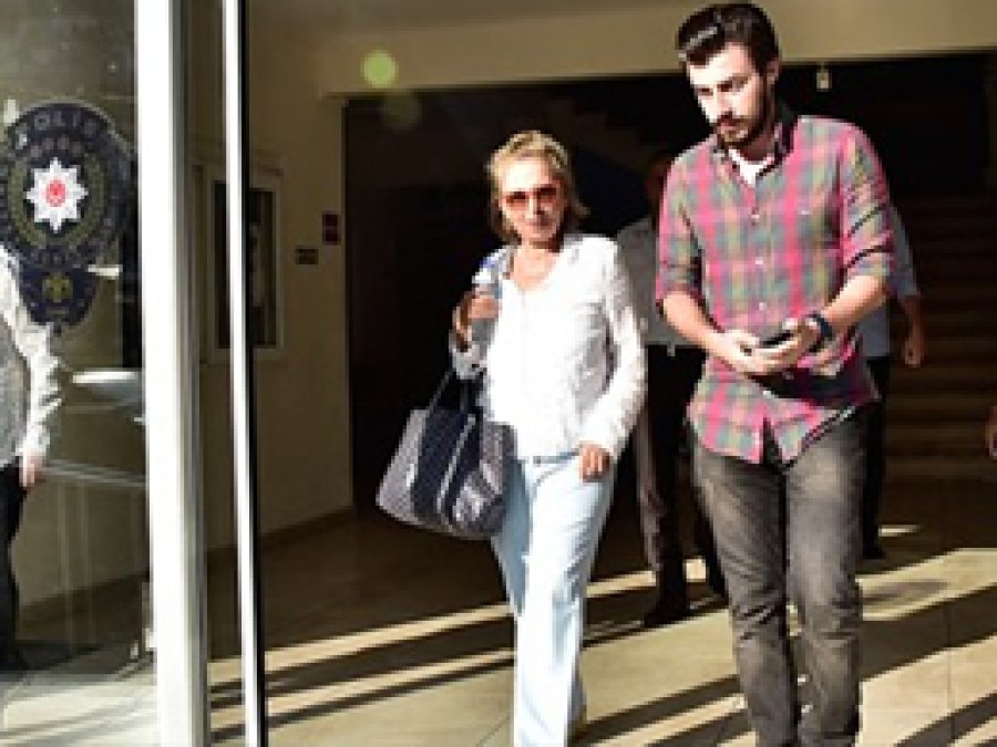 Nazlı Ilıcak gözaltına alındı
