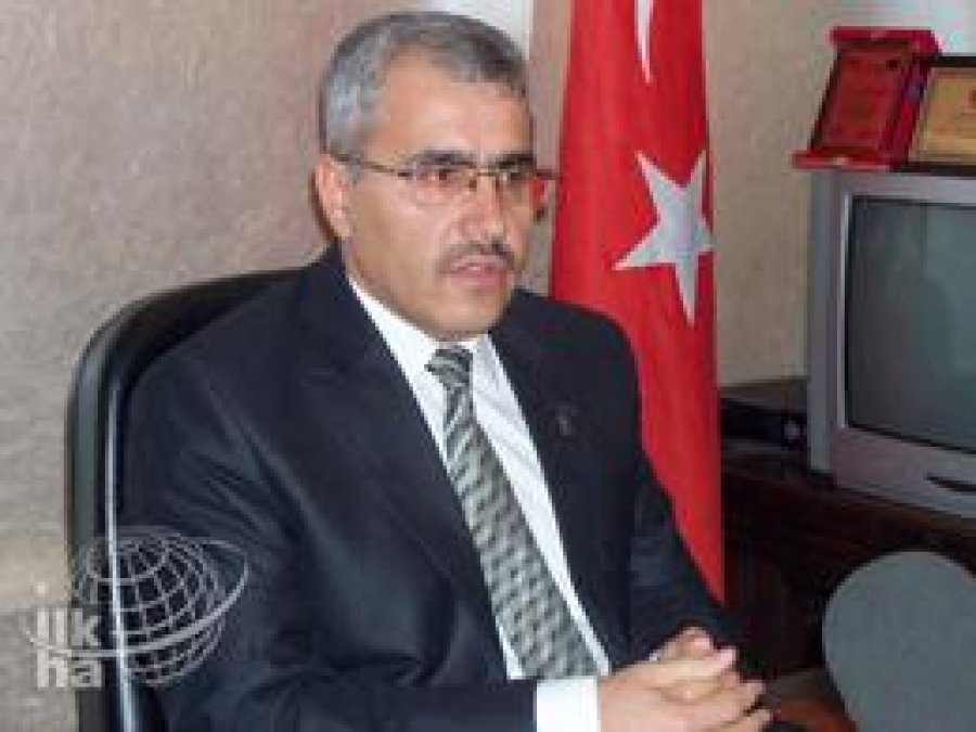 AK Parti eski Urfa il başkanı firar etti