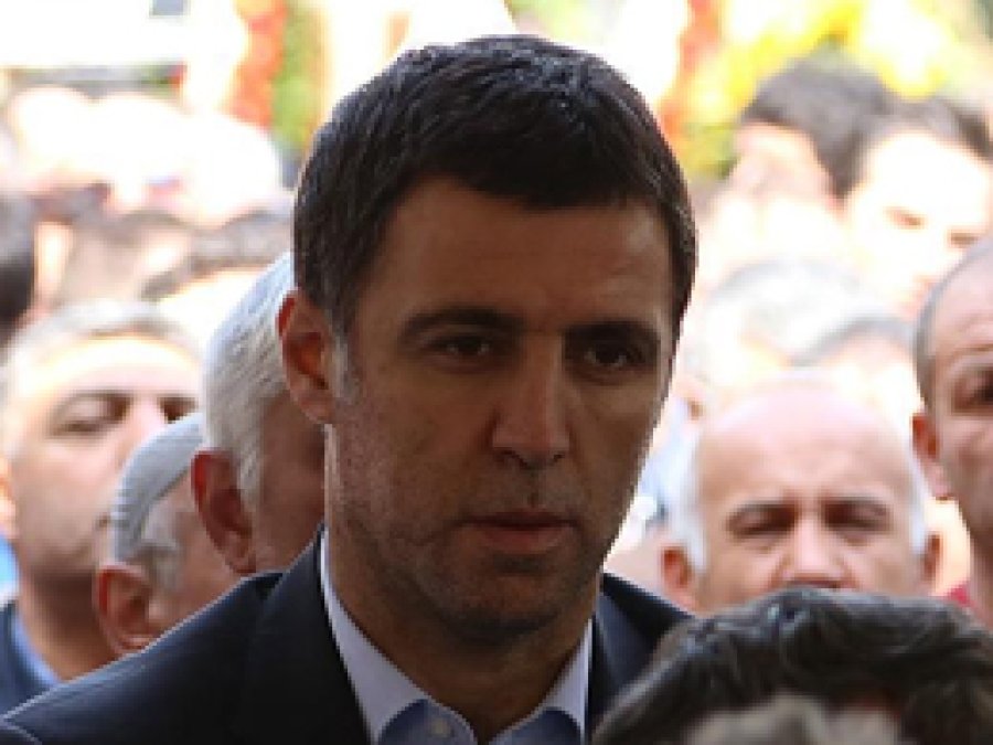 Hakan Şükür'ün mal varlığına el konuldu
