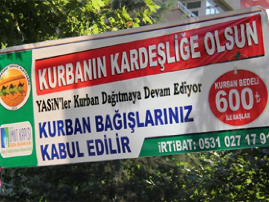 Diyarbakır'a Yasin Börü afişleri asıldı