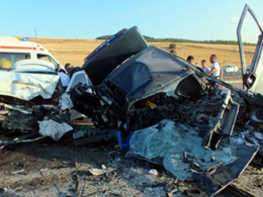 Bayram tatilinde kaza bilançosu: 74 ölü