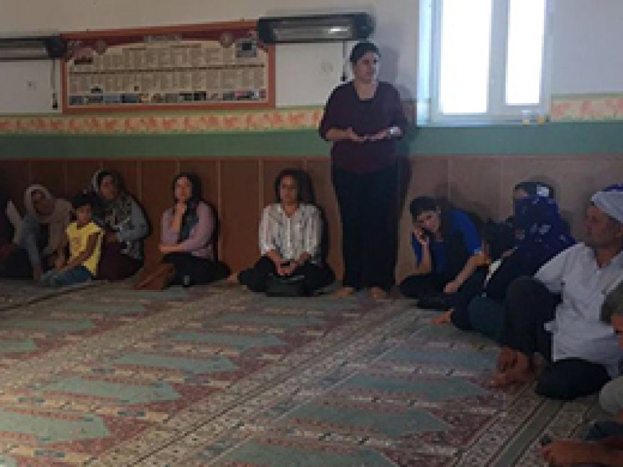 HDP milletvekillerinden camilere saygısızlık