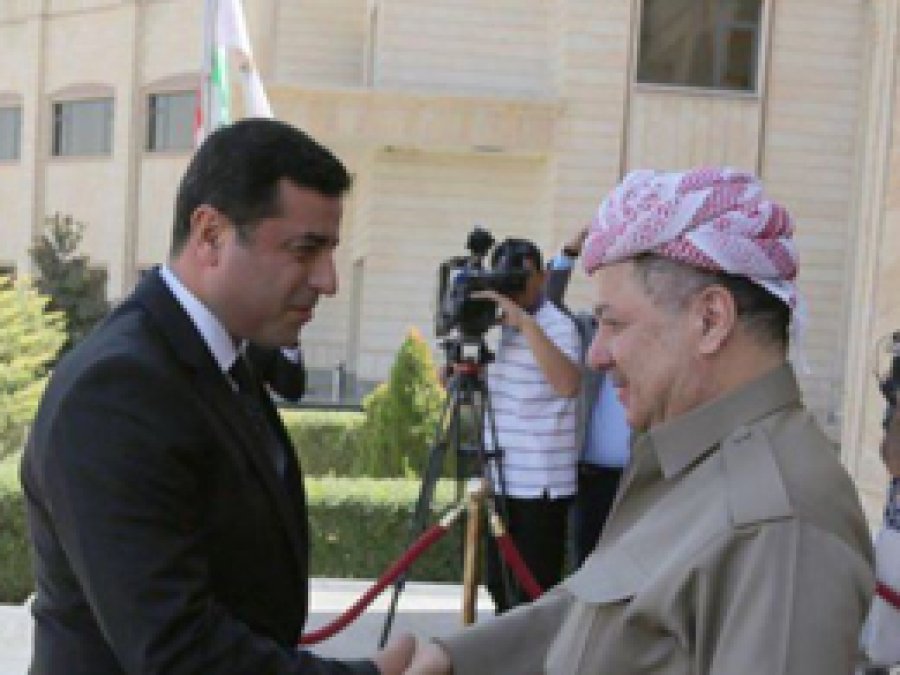 Demirtaş, Barzani'den yardım istedi 