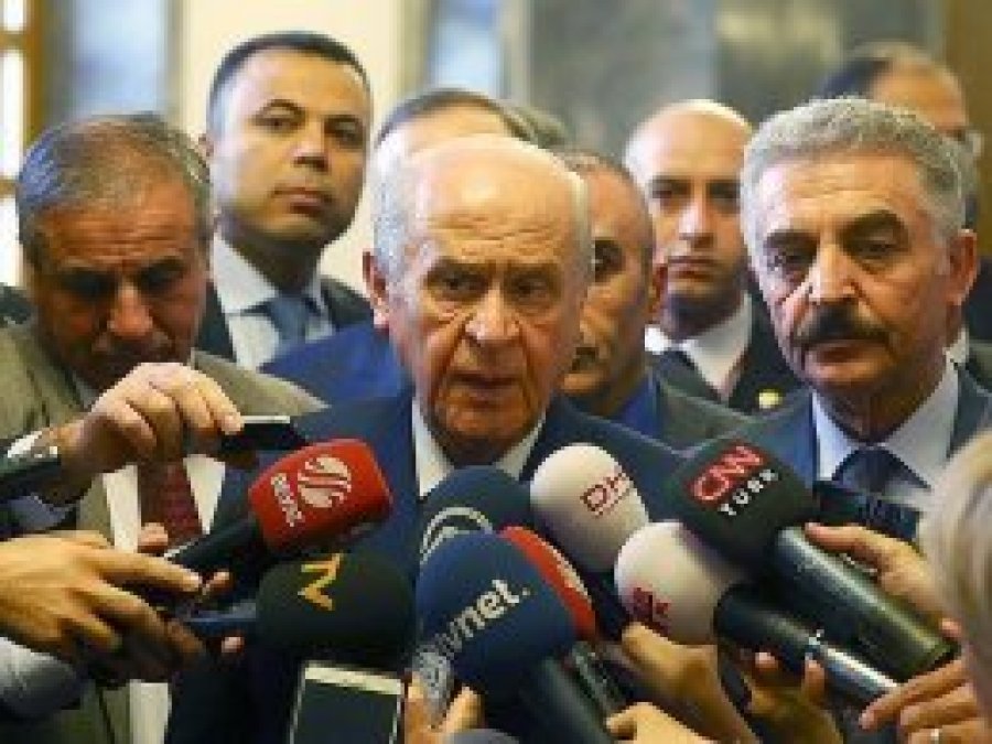Bahçeli: Teklif geçmezse, millete gidilir