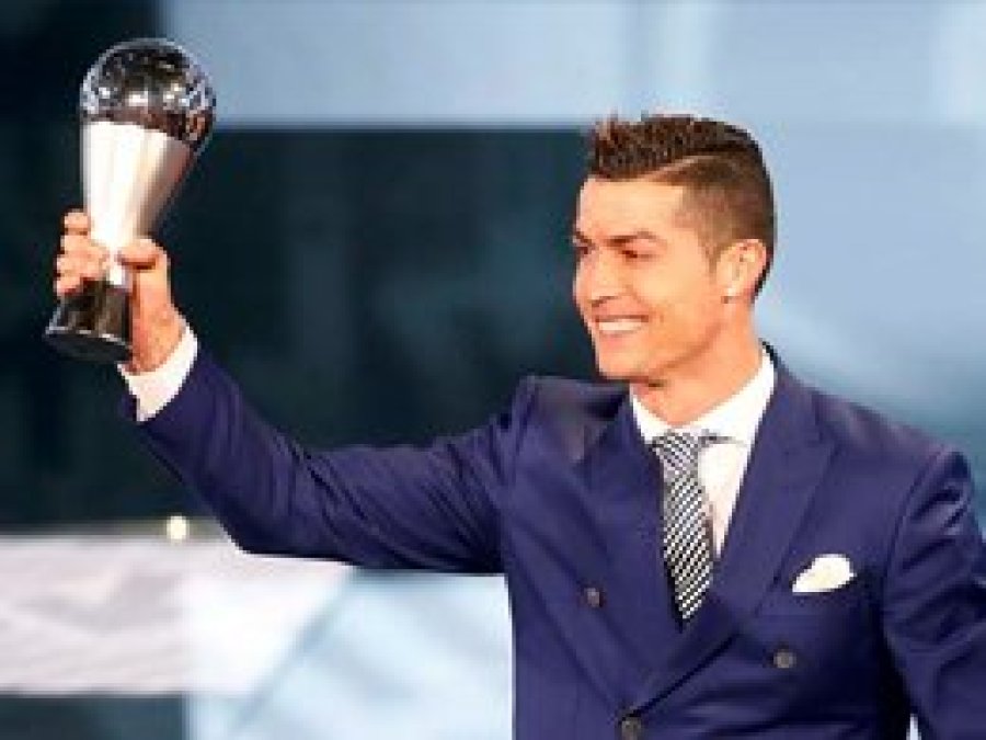 Yılın futbolcusu Ronaldo seçildi