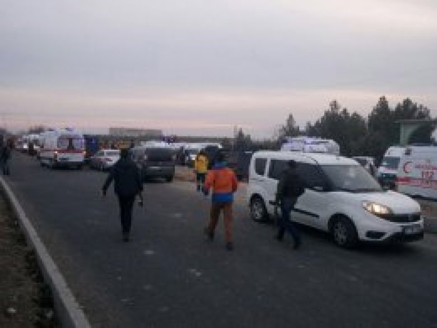 Diyarbakır'da 4 Polis hayatını kaybetti