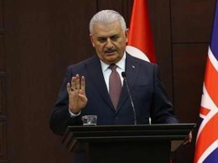 Türkiye ve İngiltere savaş uçağı yapacak