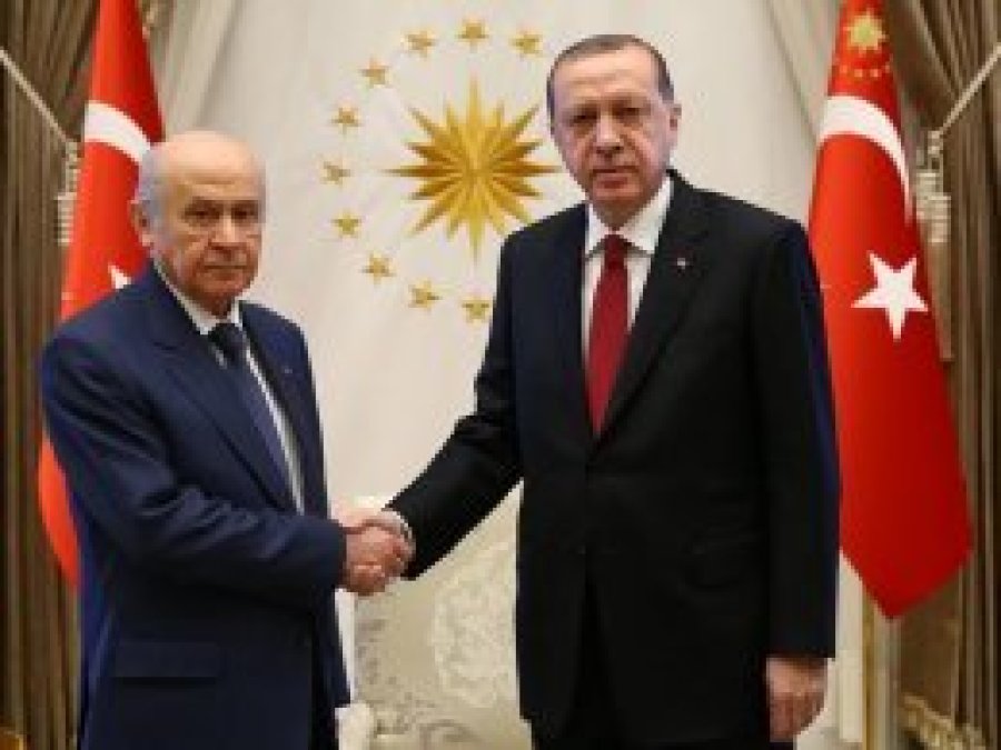 Erdoğan, MHP Genel Başkanı Bahçeli’yle görüştü