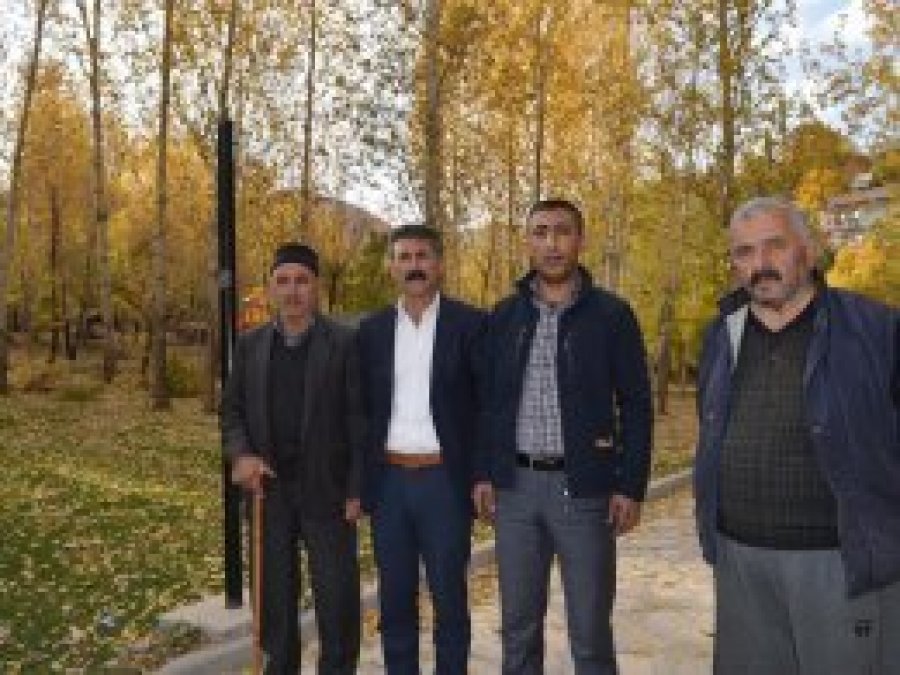 Halk, uyuşturucu ve fuhuş yuvası parktan şikayetçi