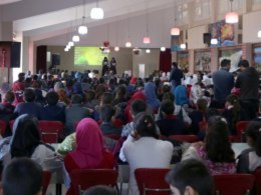 Gürpınarlı öğrencilerden Mevlid-i Nebi programı