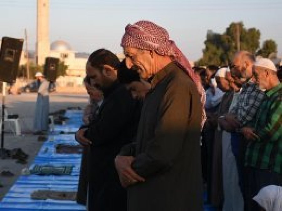 Diyanet Suriyeliler için "Şafii ilmihali" hazırladı