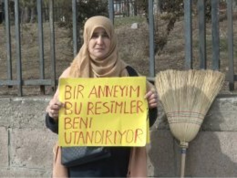 Ankara'da fuhuşa 'süpürgeli' tepki 