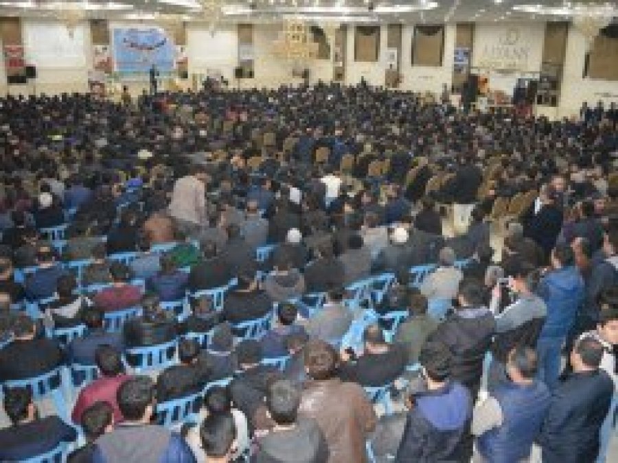'Şehadet mektebine kayıt olmalıyız'