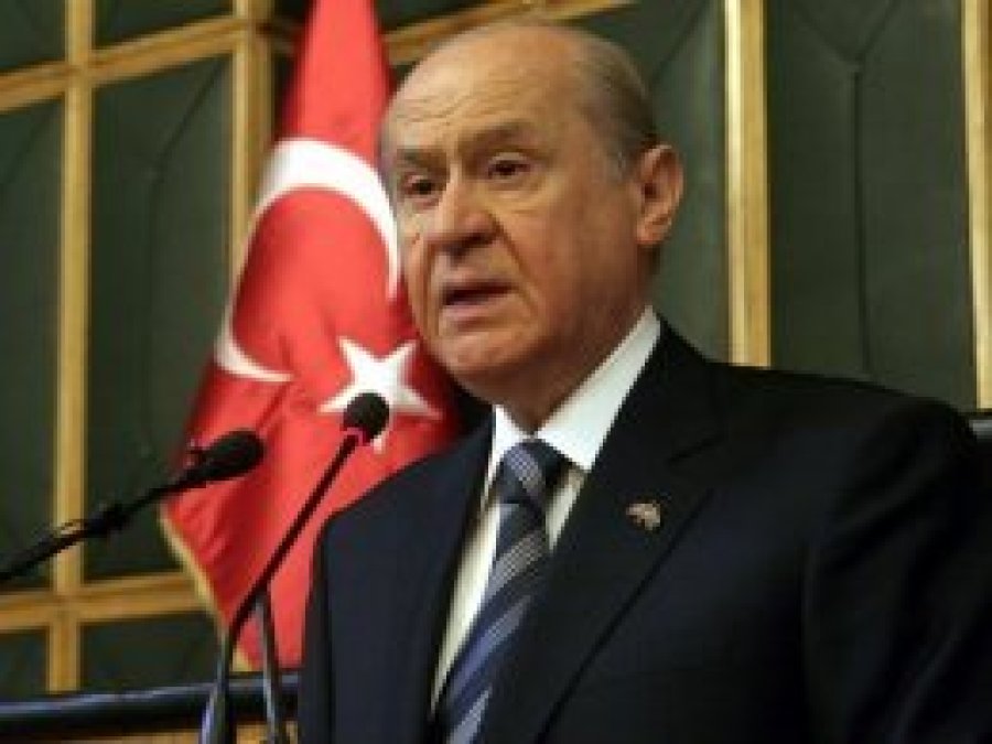 Bahçeli: Türkiye kaynarsa Berlin yanar