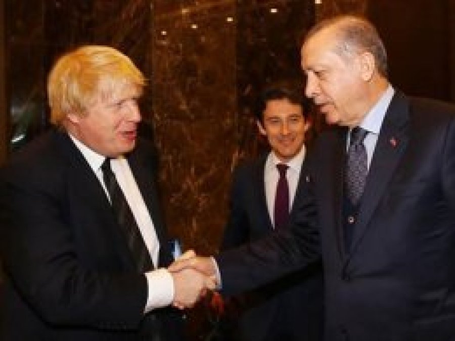 Cumhurbaşkanı Erdoğan İngiliz Bakan Johnson'la görüştü
