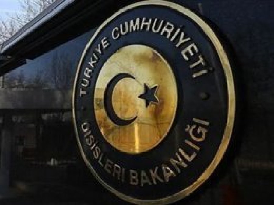 Dışişleri Bakanlığından IKBY bayrağı uyarısı