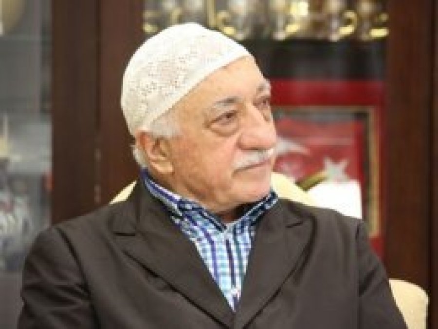 FETÖ Sızıntı'nın yerine yeni dergi çıkardı