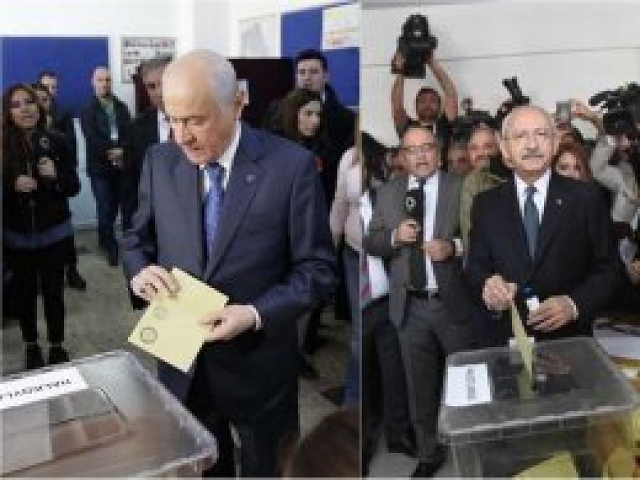 Bahçeli ve Kılıçdaroğlu'nun oy kullandığı sandıktan 'hayır' çıktı
