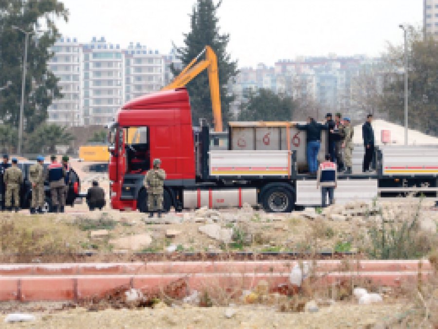 MİT TIR'larını durduran başsavcıda ByLock çıktı