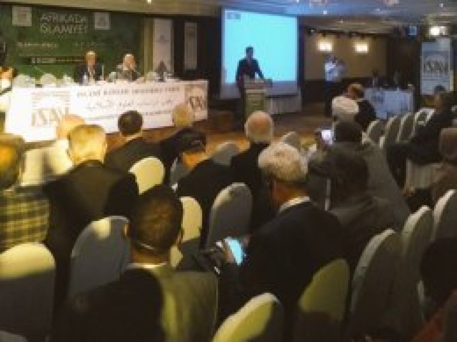 Akademisyenler, Afrika'da İslam'ı ele aldı