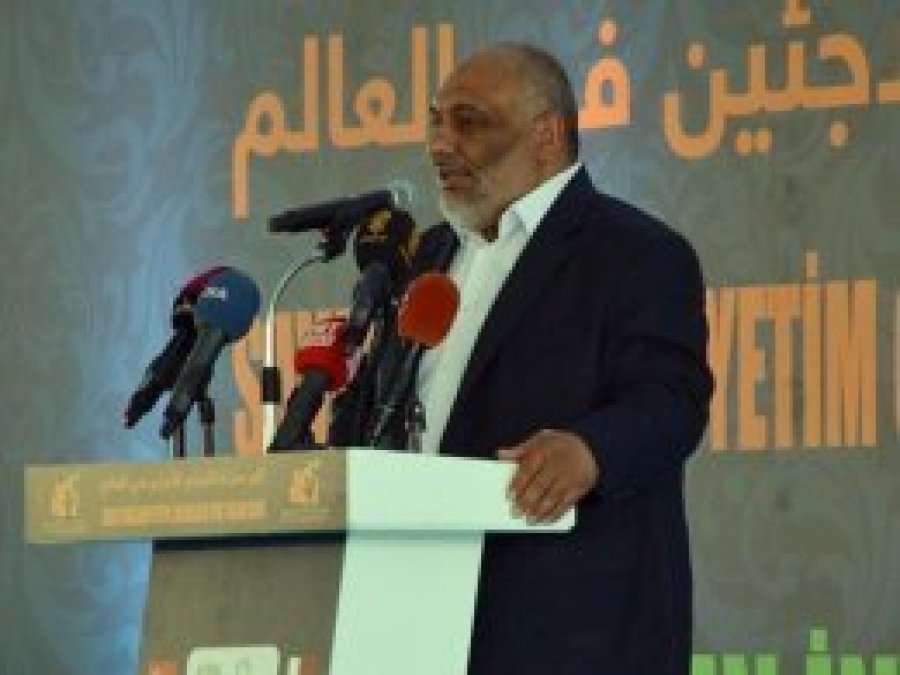 'Savaşlardan beslenenler silah tüccarları emperyalistlerdir'