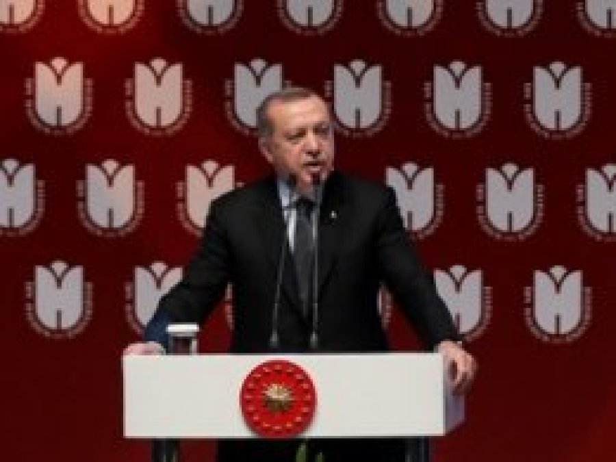 Erdoğan: 28 Şubat'ta binlerce nadide eser çöpe atıldı