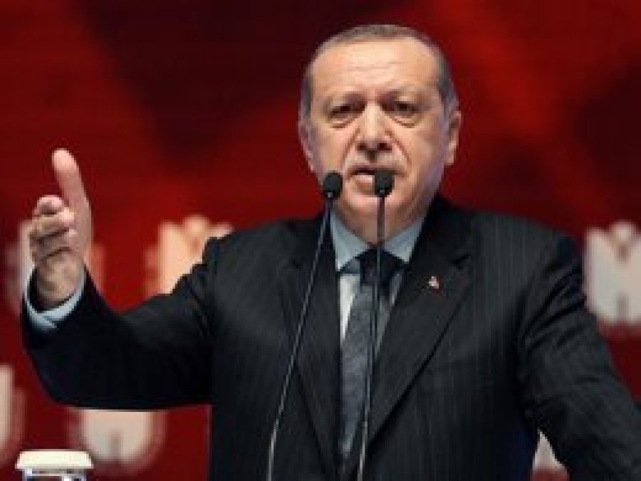 Erdoğan: Kimi aldatıyorsunuz?