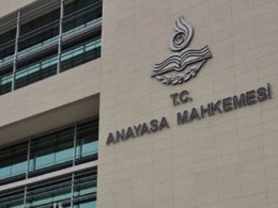 AYM CHP milletvekillerinin iptal başvurusunu reddetti