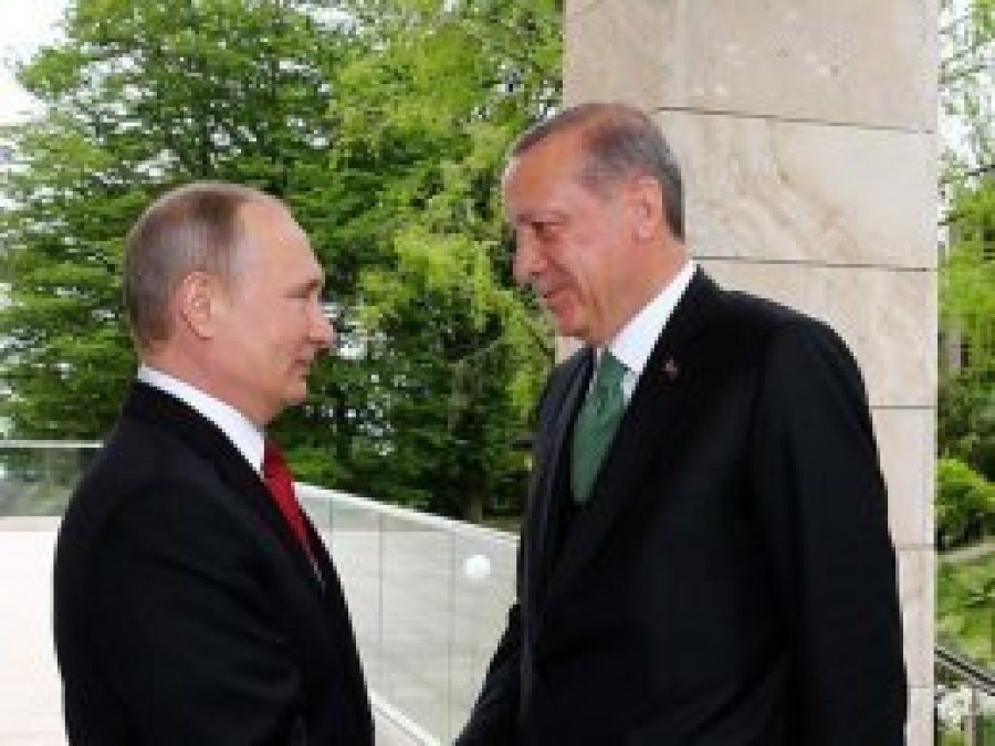 Erdoğan ve Putin telefonda görüştü