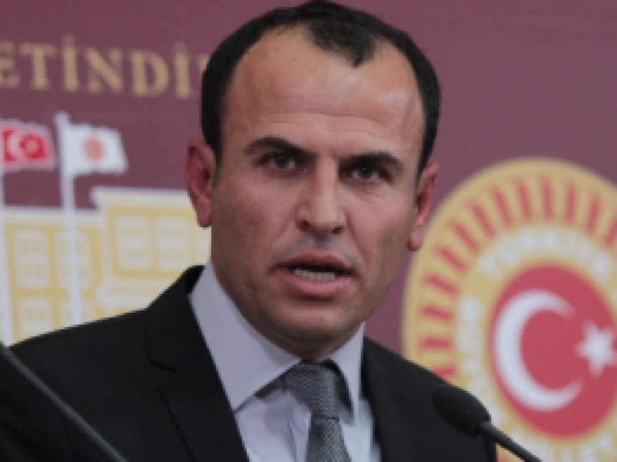 HDP'li 2 vekil Adalet Karma Komisyonuna sevk edildi