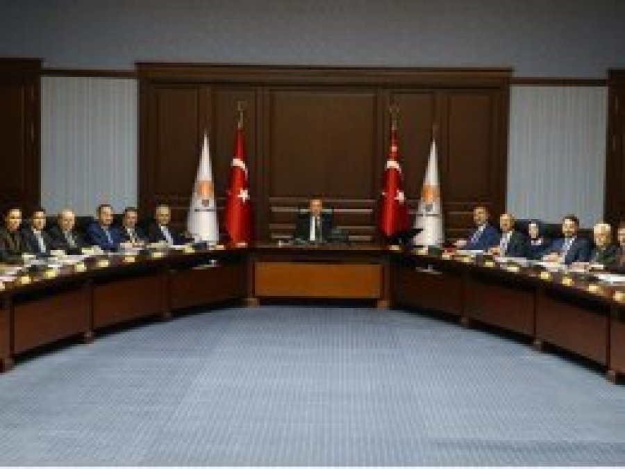AK Parti MKYK Erdoğan başkanlığında toplandı