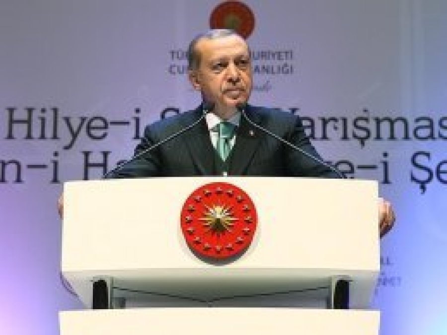 'Zilletten kurtuluş için İslam'la bağımızı güçlendirmeliyiz'