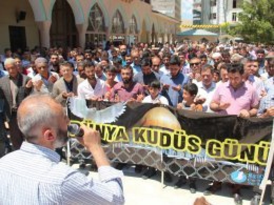 'Kudüs yine sahipsiz yine mahzundur'